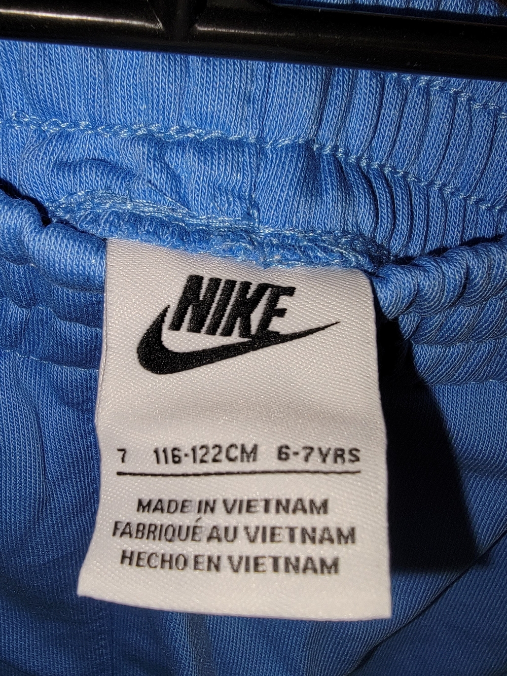Nike Kids Blue Athletic Shorts - Size 7 - Picture 3 of 4